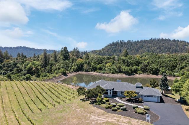 375 Old Mount Road, Felton CA: https://media.crmls.org/mediaz/b4bc6536-cde3-4cf2-ab86-5666017ef954.jpg