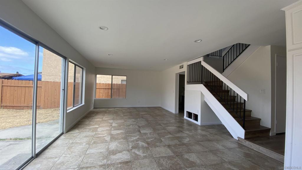 8703 Octans St - photo 4