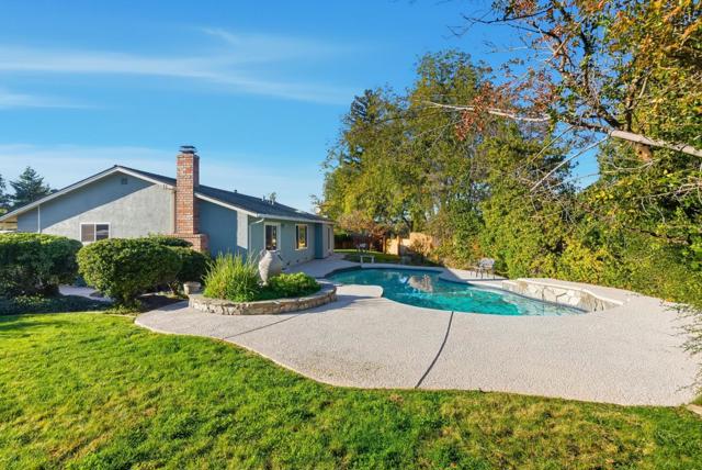 50 Nottingham Pl Place, Clayton CA: https://media.crmls.org/mediaz/b4be2c02-184f-4ec5-9ece-71df80228c71.jpg