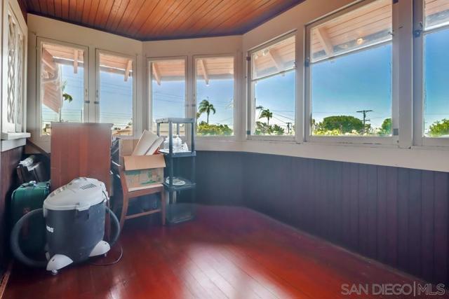 305 F Avenue, National City CA: https://media.crmls.org/mediaz/b4c2405e-a737-49c4-802d-faf6f415f92a.jpg