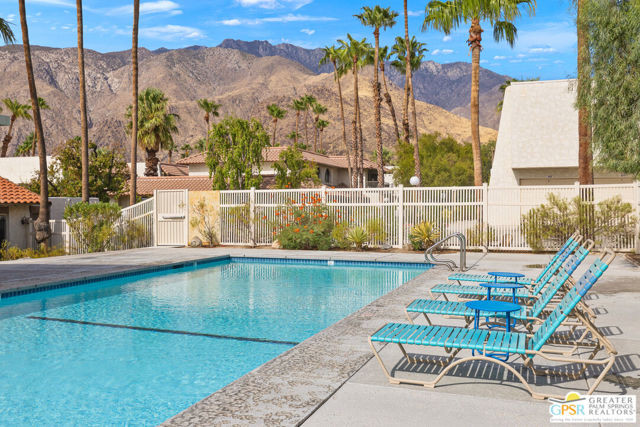 357 W Mariscal Road, Palm Springs, CA 92262