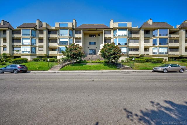 2930 Cowley Way, San Diego CA: https://media.crmls.org/mediaz/b4c2cb10-2d6a-4afa-8a41-d18210a8c3af.jpg