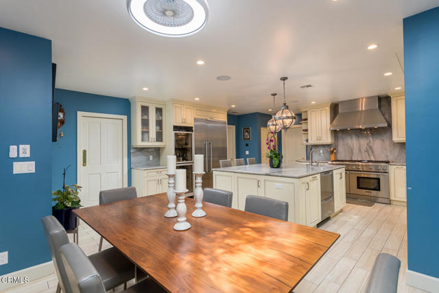 Detail Gallery Image 13 of 42 For 4409 Encinas Dr, La Canada Flintridge,  CA 91011 - 5 Beds | 4 Baths