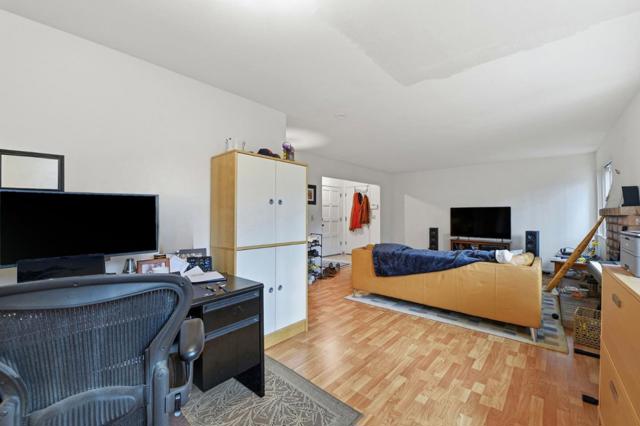 1349 Coniston Court, San Jose CA: https://media.crmls.org/mediaz/b4c5c535-9f60-4a44-b02f-4ee261b4202a.jpg