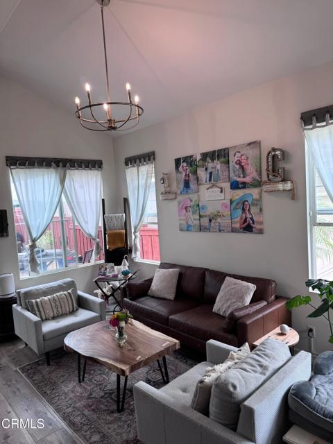 2316 Kehala Avenue, Ventura CA: https://media.crmls.org/mediaz/b4c5e8b4-69b6-45ac-82d0-d67d4832dbef.jpg