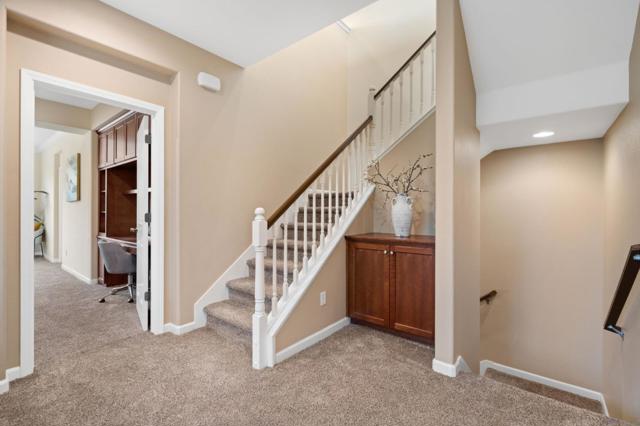 5300 Fioli Loop, San Ramon CA: https://media.crmls.org/mediaz/b4c6bcd2-97ea-460e-8612-ea7cc3f21601.jpg