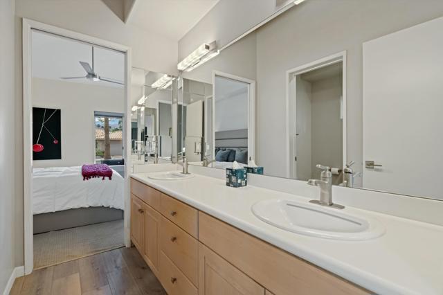 73112 Bel Air, Palm Desert CA: https://media.crmls.org/mediaz/b4c899e7-5e23-4454-9cbc-37c08b4cc485.jpg
