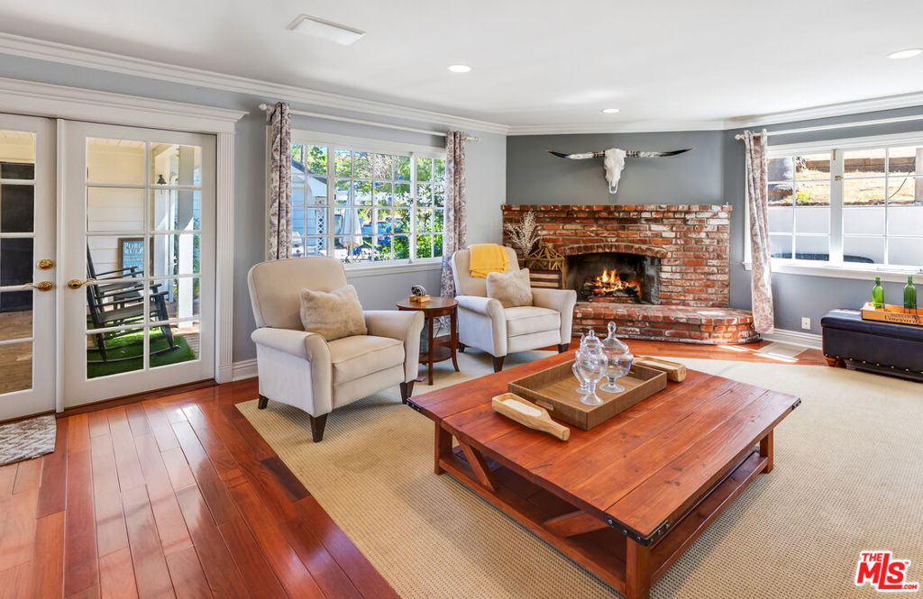 187 Saddlebow Road