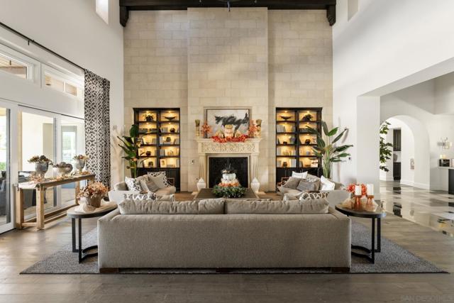 7964 Auberge Circle, San Diego CA: https://media.crmls.org/mediaz/b4c9b201-74c5-4451-9774-7fecefe696fa.jpg