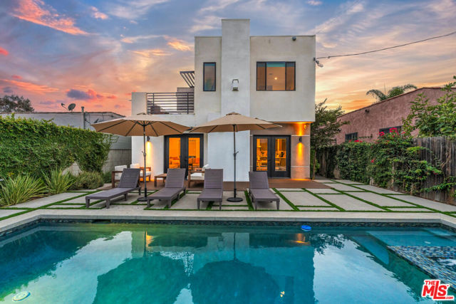 1622 S Mansfield Avenue, Los Angeles CA: https://media.crmls.org/mediaz/b4cb648a-fb80-4afa-8d73-a50e6d0be6b7.jpg