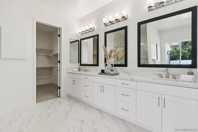 2745 Alexander Dr, Escondido CA: https://media.crmls.org/mediaz/b4cba5cc-1f67-4823-95d6-9e6524d5fb64.jpg