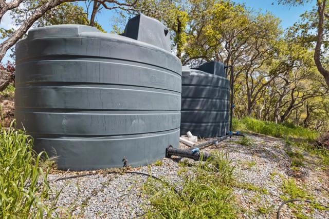 280 Petery Lane, Aptos CA: https://media.crmls.org/mediaz/b4cbe3ca-77f8-42ca-a06c-41c6661f074f.jpg