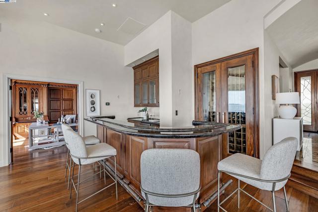 797 Las Olas Dr, Aptos CA: https://media.crmls.org/mediaz/b4cc2cfa-b7d6-489f-bec5-57c385fb62ce.jpg