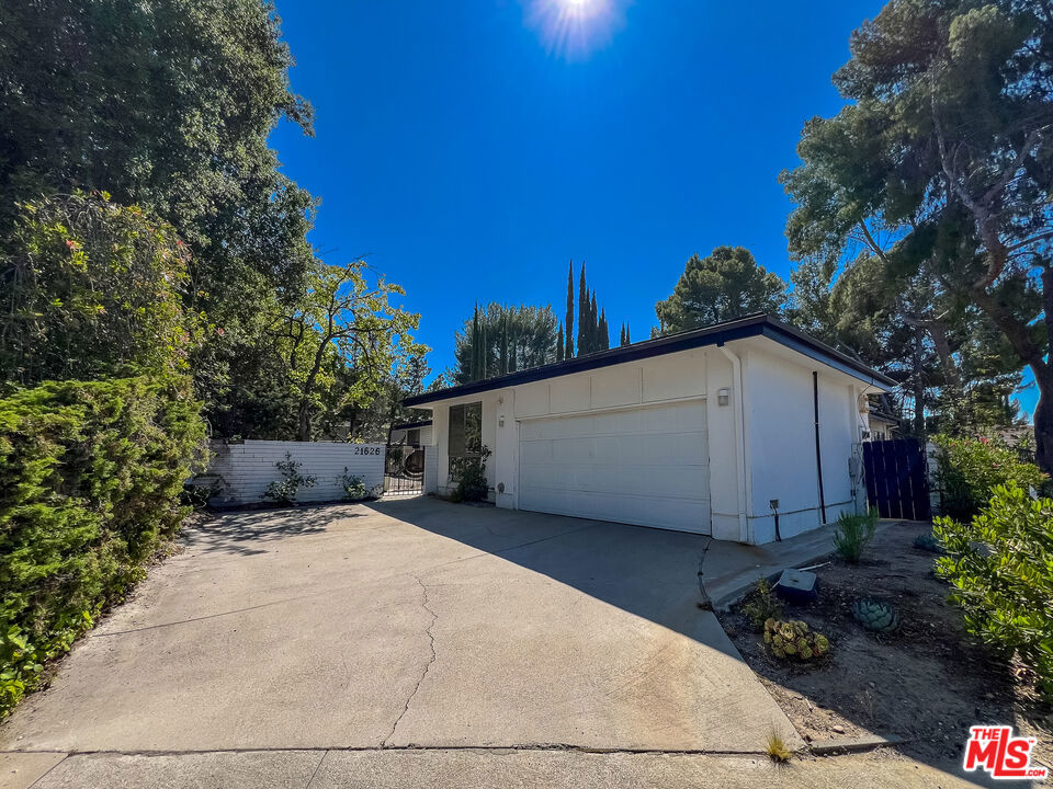 21626 Cezanne Place