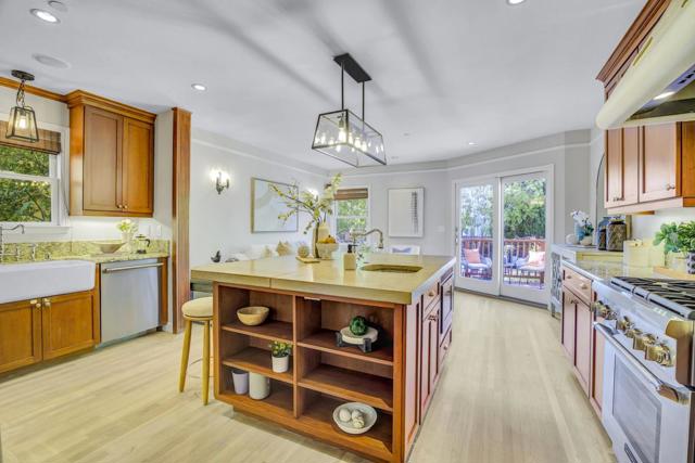 430 26th Avenue, San Mateo CA: https://media.crmls.org/mediaz/b4cebe15-5b4d-4ad1-a24a-6e2c303e0e49.jpg