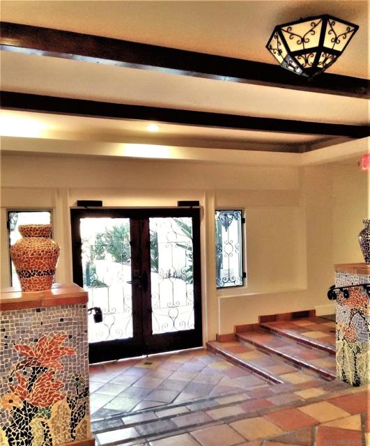 2003 Costa Del Mar Rd, Carlsbad CA: https://media.crmls.org/mediaz/b4cecc21-6d9d-425b-9642-ebbcd64ccc95.jpg