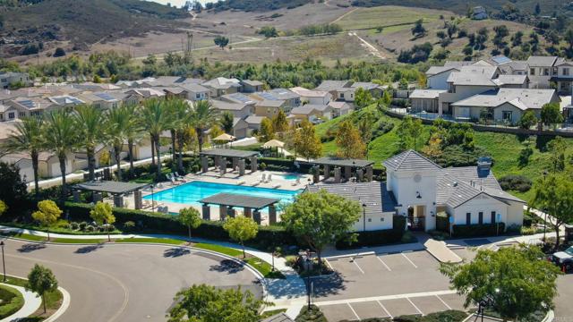 21408 Trail Ridge Drive, Escondido CA: https://media.crmls.org/mediaz/b4cfbd95-1428-475e-a302-a79158ceeb96.jpg