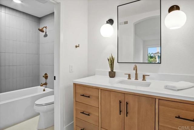 Detail Gallery Image 33 of 49 For 4735 Bryce Circle, Carlsbad,  CA 92008 - 3 Beds | 3 Baths