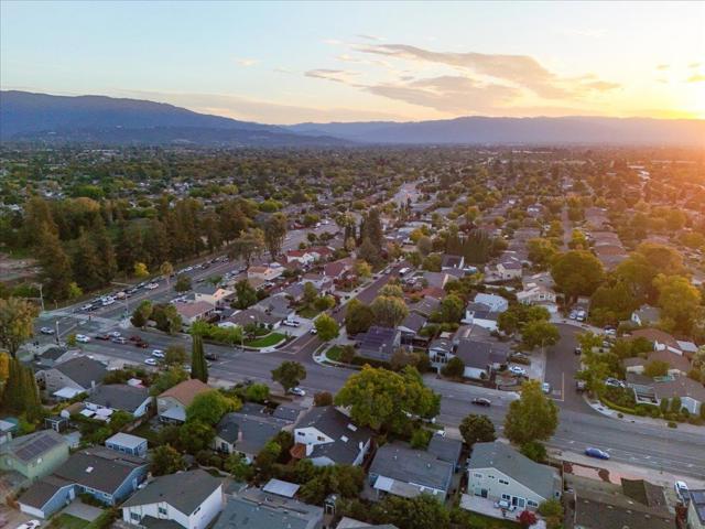 3104 Cherry Avenue, San Jose CA: https://media.crmls.org/mediaz/b4d17871-883b-4930-a5be-5fbc2e9fa027.jpg