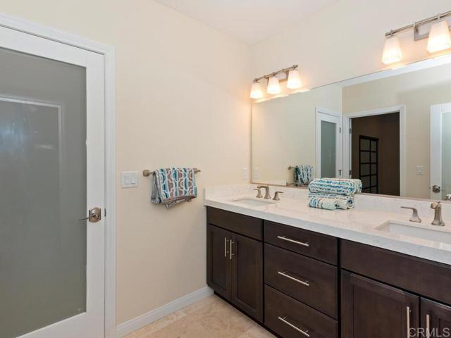Detail Gallery Image 60 of 75 For 2230 Calle Dos Lomas, Fallbrook,  CA 92028 - 5 Beds | 3/2 Baths