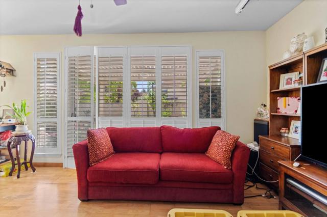 70 Meadowland Drive, Milpitas CA: https://media.crmls.org/mediaz/b4d25fcb-f2a0-4d2f-8b95-63b1bb6546c1.jpg