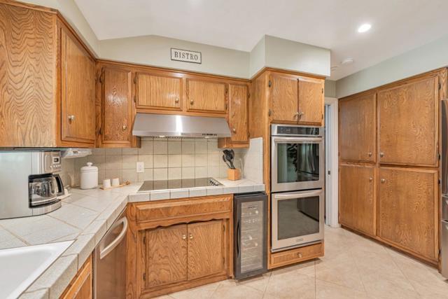 6540 Camelia Drive, San Jose CA: https://media.crmls.org/mediaz/b4d274ff-1c2a-40d6-ad9c-b43cc690b84c.jpg