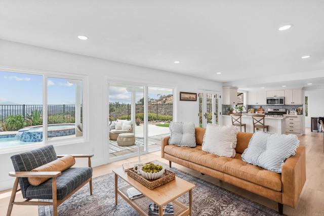 1795 Fuerte Estates Drive, El Cajon CA: https://media.crmls.org/mediaz/b4d2c2cb-5535-4b3e-acb9-5a90aac2b27c.jpg
