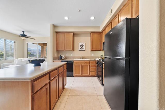 Image 12 of 46 For 3223 Dehesa Road 32