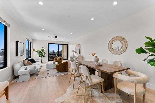 Detail Gallery Image 2 of 27 For 4210 Tonopah Ave, San Diego,  CA 92110 - 3 Beds | 3/1 Baths