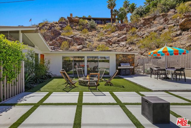 2499 S Palm Canyon Drive, Palm Springs, CA 92264