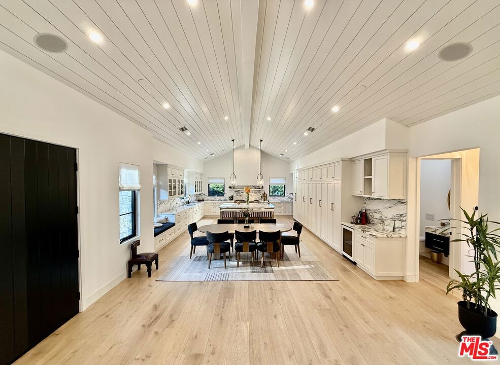 MLS #26857575 image #2