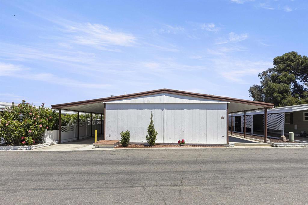 350 El Camino Real - photo 5