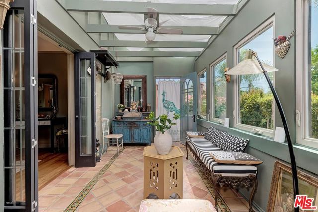 100 N Arden Boulevard, Los Angeles CA: https://media.crmls.org/mediaz/b4d7df83-544f-4476-a21d-8e444fd4d44a.jpg