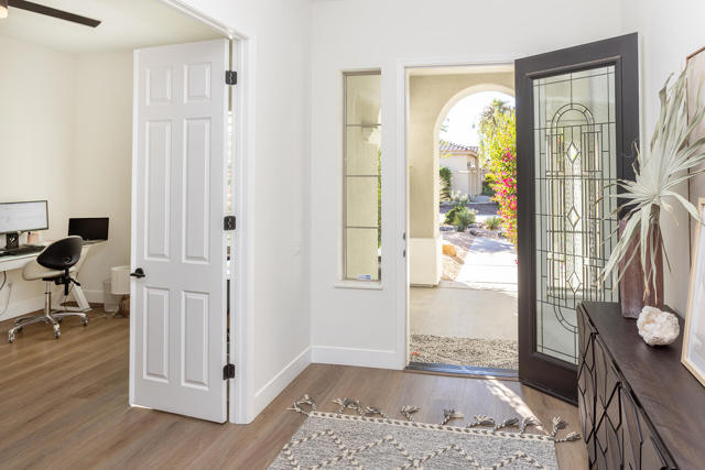 80818 Avenida San Ignacio, Indio CA: https://media.crmls.org/mediaz/b4d83644-ebc6-4d34-873d-a33726e6d0af.jpg