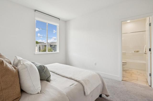 373 Arc Court, Hayward CA: https://media.crmls.org/mediaz/b4d89151-5a5c-41a4-b0aa-a39f190951cd.jpg