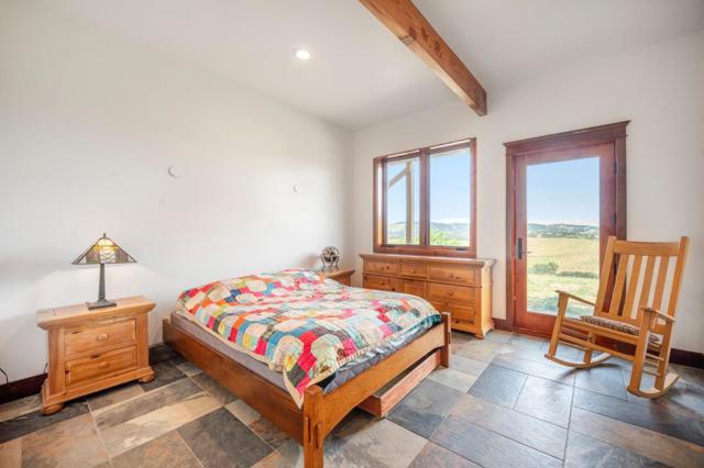 30625 Stonewall Canyon Road, Soledad CA: https://media.crmls.org/mediaz/b4d8abc2-58ee-424c-8499-06a4de81d2ab.jpg