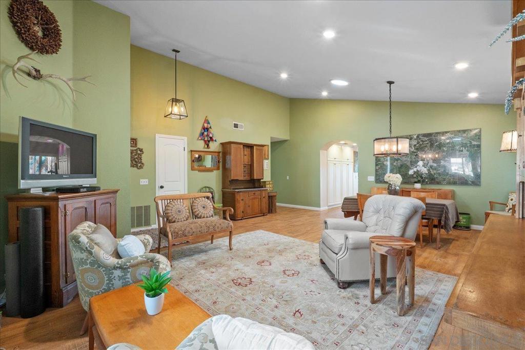 11459 Grassy Trail Dr - photo 6