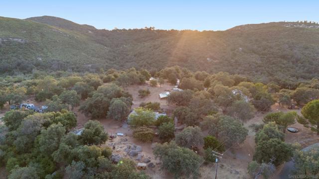 Image 21 of 24 For 25218 Black Canyon Rd