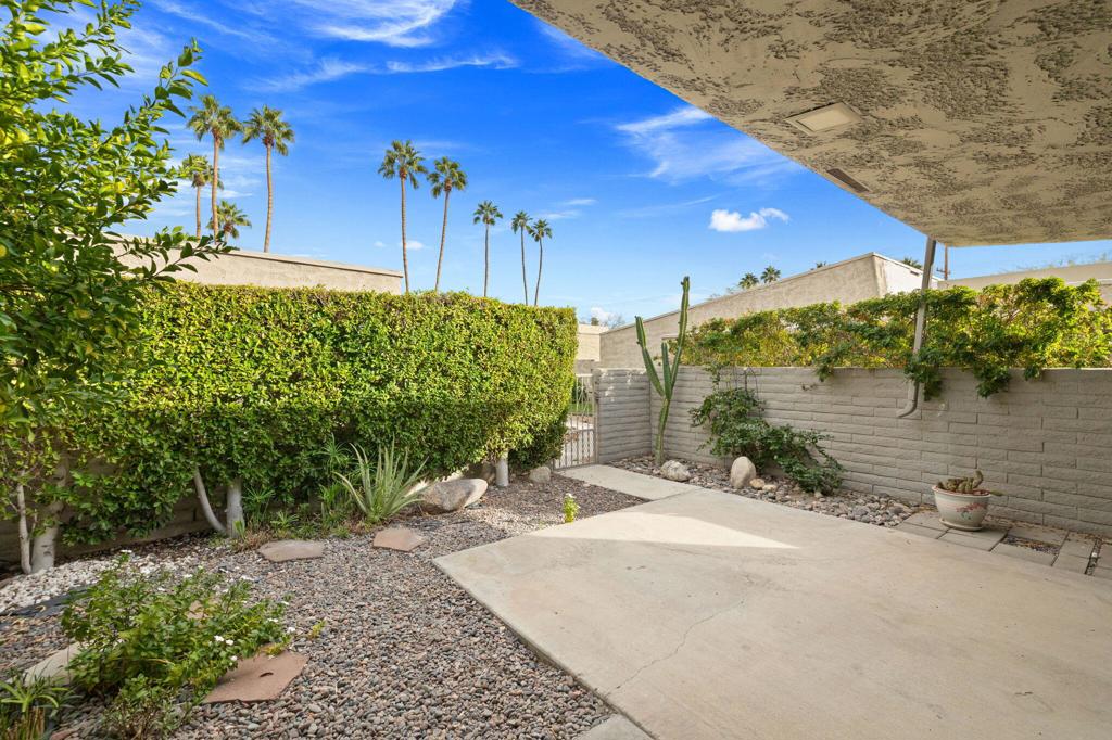 MLS #219138880DA image #5