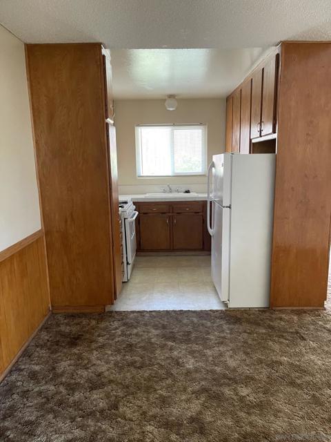 Image 2 of 4 For 4658 Mountain View Dr  3