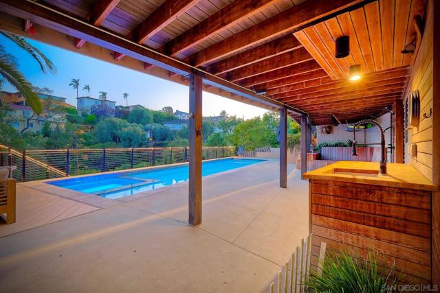 3115 Edith Ln, San Diego CA: https://media.crmls.org/mediaz/b4da655b-fb8e-40f3-b4aa-29e191758022.jpg