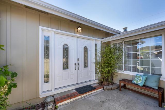 855 Mosswood Lane, Millbrae CA: https://media.crmls.org/mediaz/b4db1db4-e19e-4354-afab-dca3437c7cdb.jpg