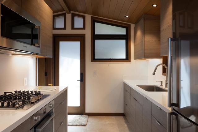 799 Parcel Street, Monterey CA: https://media.crmls.org/mediaz/b4db338e-7c44-4202-8dc4-43d37b2bd92f.jpg