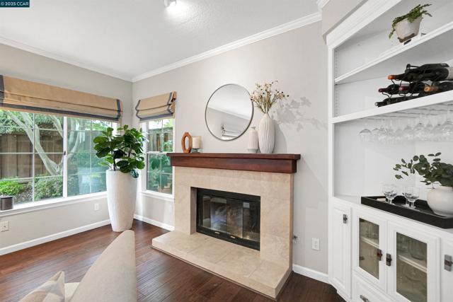 405 Triomphe Ct, Danville CA: https://media.crmls.org/mediaz/b4db3d0c-46b7-4fd9-a32c-ea2378021b4e.jpg