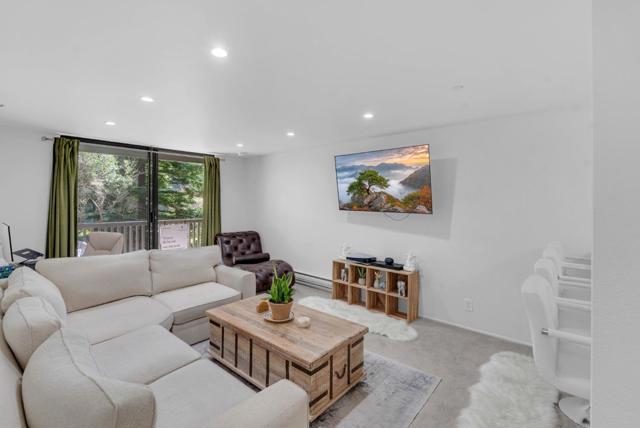 5202 Shelter Creek Lane, San Bruno CA: https://media.crmls.org/mediaz/b4dc80e6-6ca1-4387-a0f6-03da0d5326ad.jpg