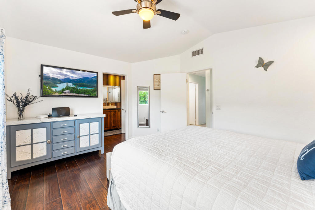 MLS #219130654DA image #17