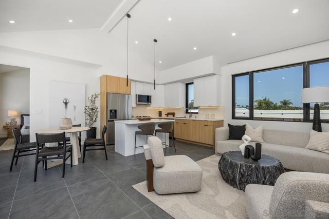 147 S Rios, Solana Beach CA: https://media.crmls.org/mediaz/b4dcbf76-8d60-4ad8-852b-b32345ac12b8.jpg