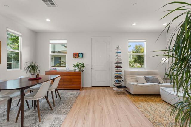 4170 Sitio Cielo, Oceanside CA: https://media.crmls.org/mediaz/b4dd53e5-59ad-41e0-989c-58067bef0a13.jpg