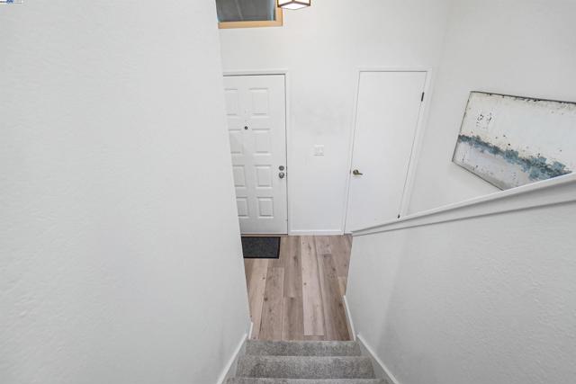 Image 16 of 48 For 5326 Briar Ridge Dr