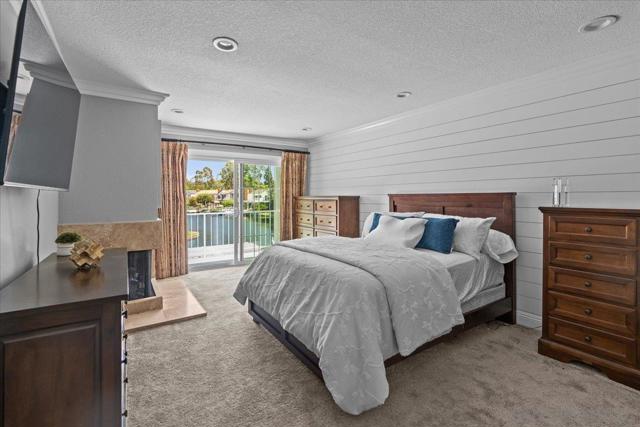 22682 S Canada Ct, Lake Forest CA: https://media.crmls.org/mediaz/b4de4a94-c867-4b75-b65b-97aab8f129ad.jpg